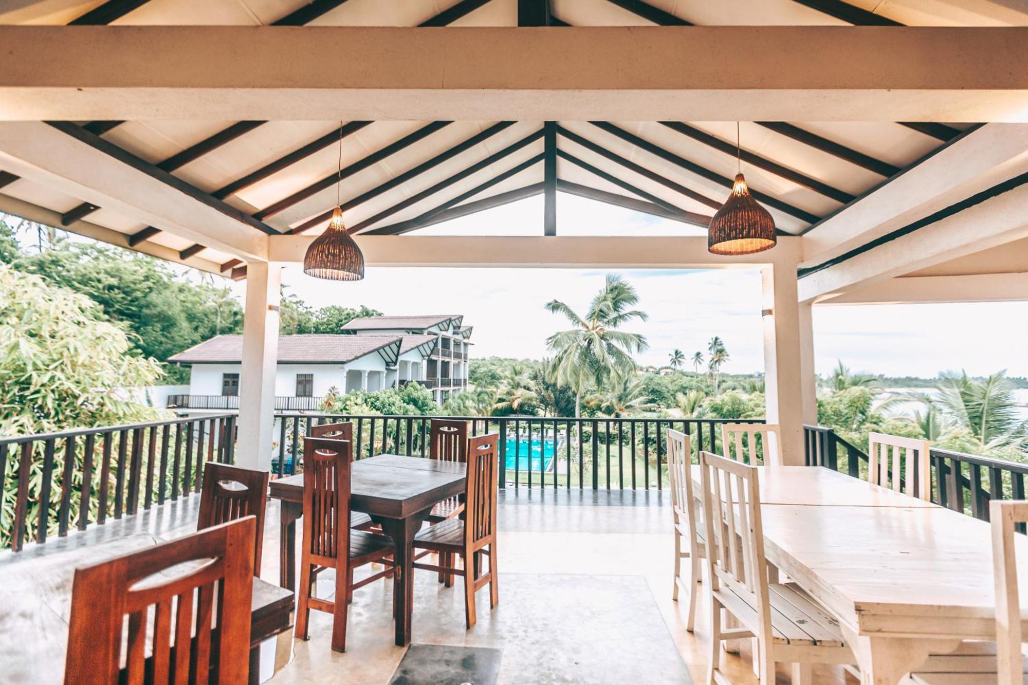 Samudra Beach Resort Tangalle Exterior foto